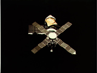Illustration for article titled This Is The Woman Who Replaced Skylab's Destroyed Sunshield